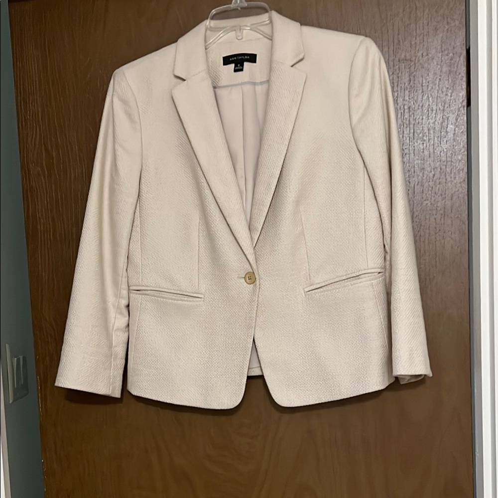 Ann Taylor Cream Blazer Fitted Suit Jacket
